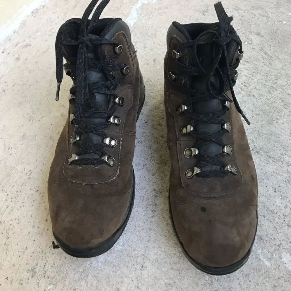 Hi-Tec hiking boots - Picture 2 of 4